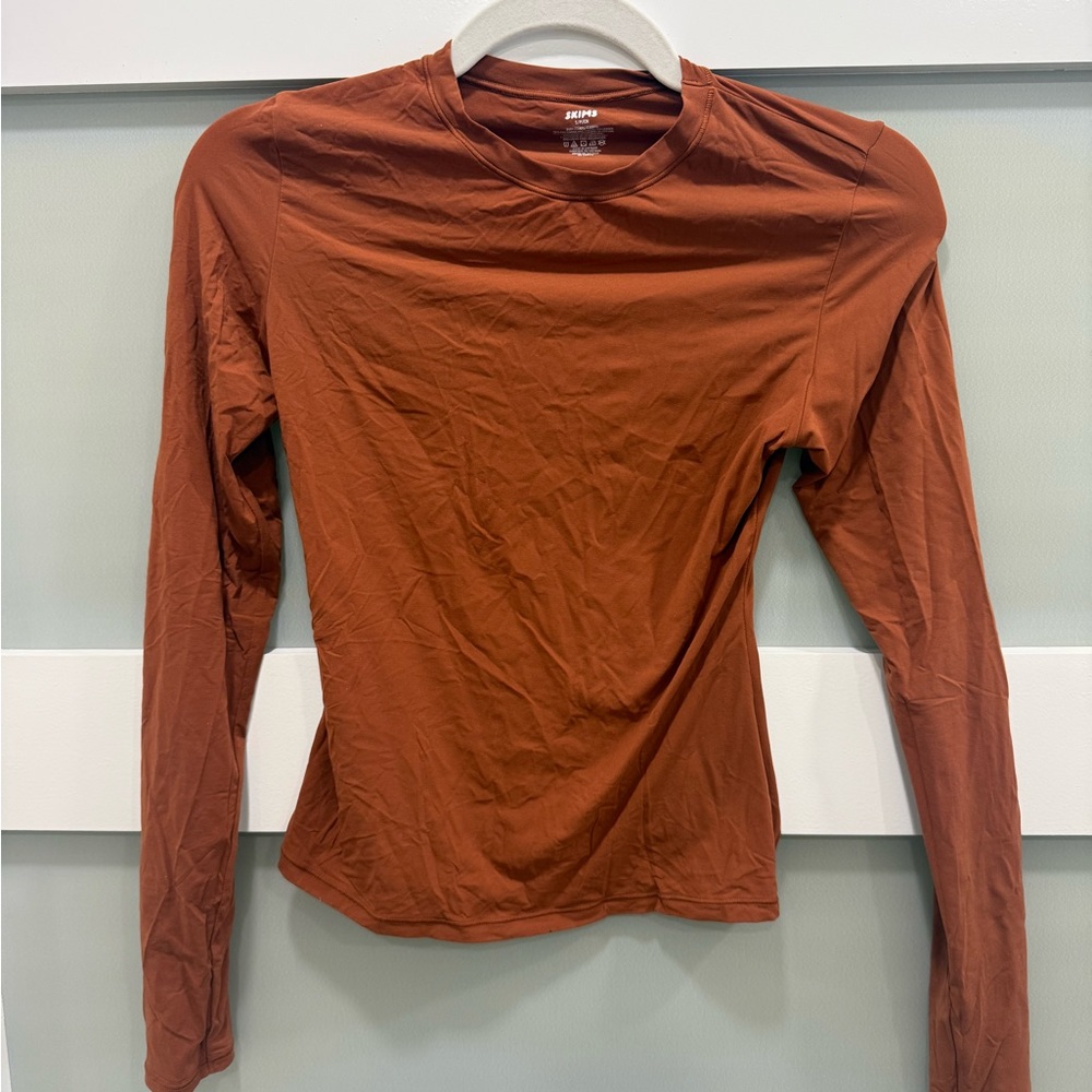 SKIMS Rust Long Sleeve Tee